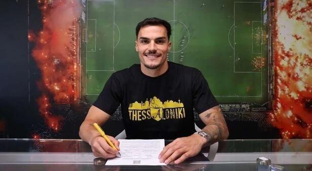 曝泰山锁定新中卫！媒体人：阿尔瓦罗无限接近，自由身+年薪100万